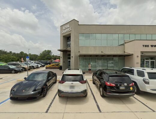 CB XQUISITE TAX SERVICES LLC-Tax preparation service