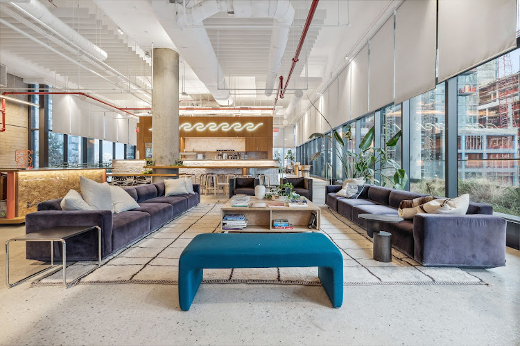 LIC Tax & Accounting Services-Tax preparation service