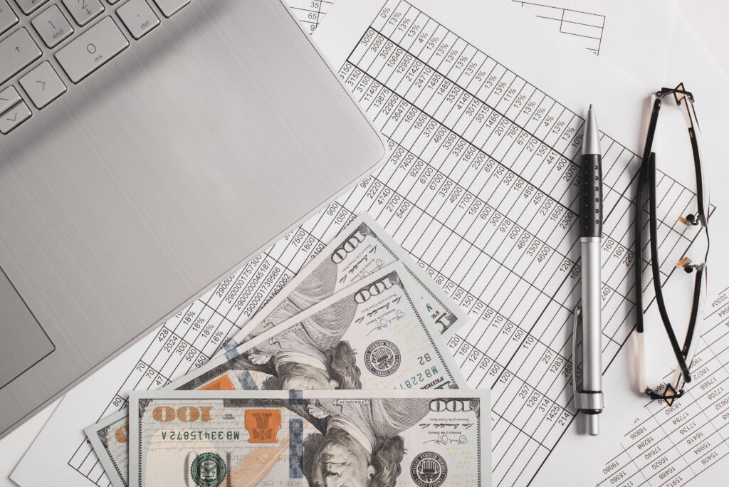 Small business accounting and financial advisor